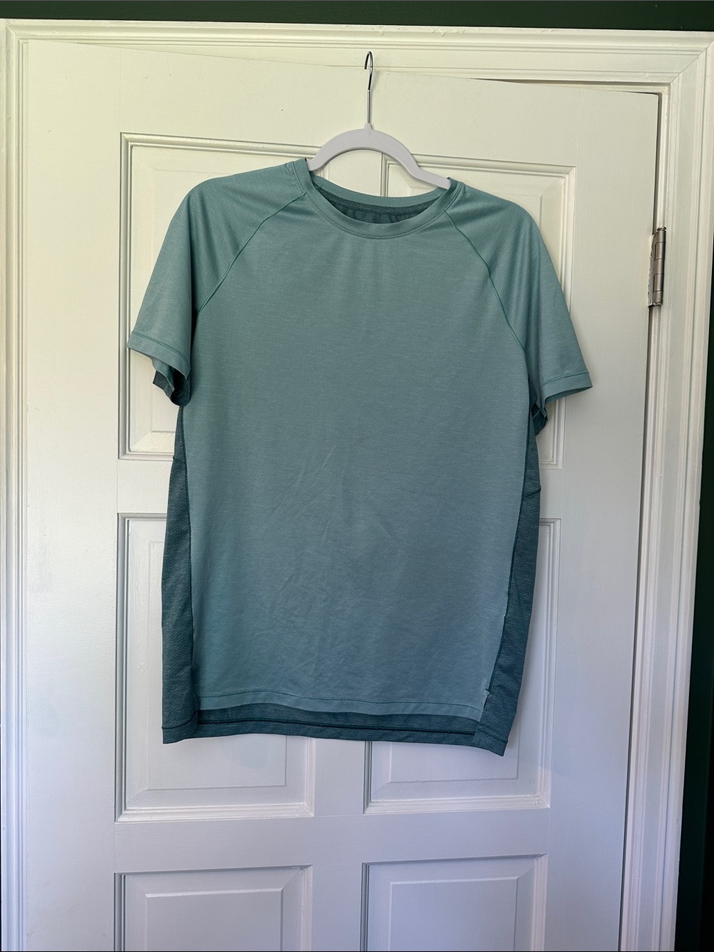 Old Navy Active Men's Short Sleeve Performance Vent Tee in Teal S